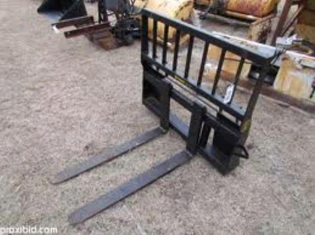 Rental store for SKID STEER PALLET FORKS in Kearney NE